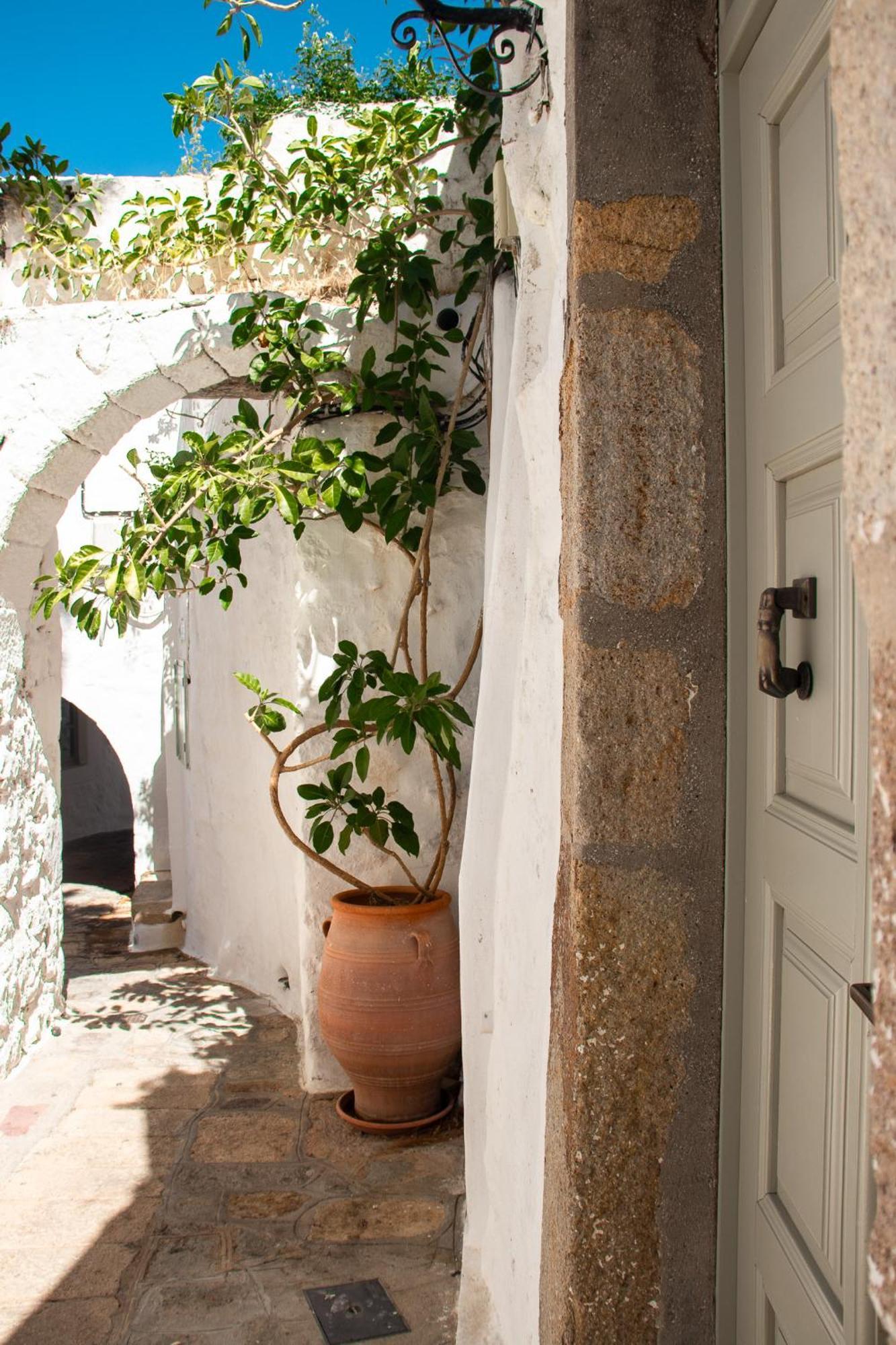 Patmos Traditional House Chora Near The Monastery מראה חיצוני תמונה