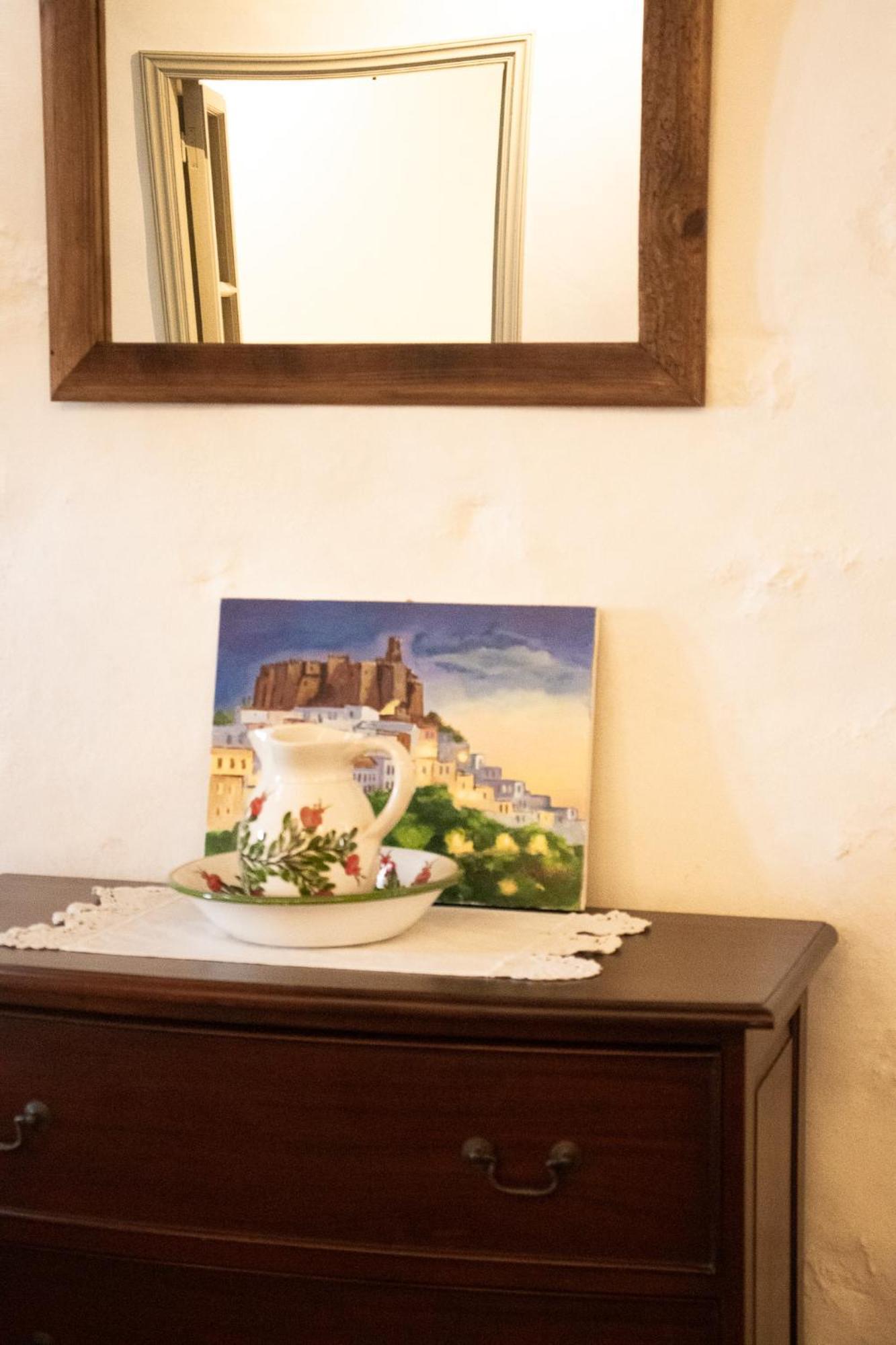 Patmos Traditional House Chora Near The Monastery מראה חיצוני תמונה